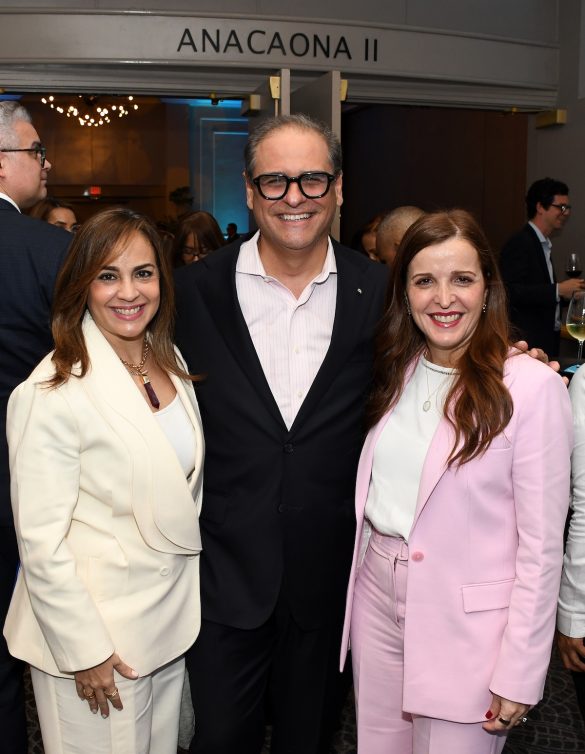 Laura Peña Izquierdo, Ramón Alma y Laura Acra