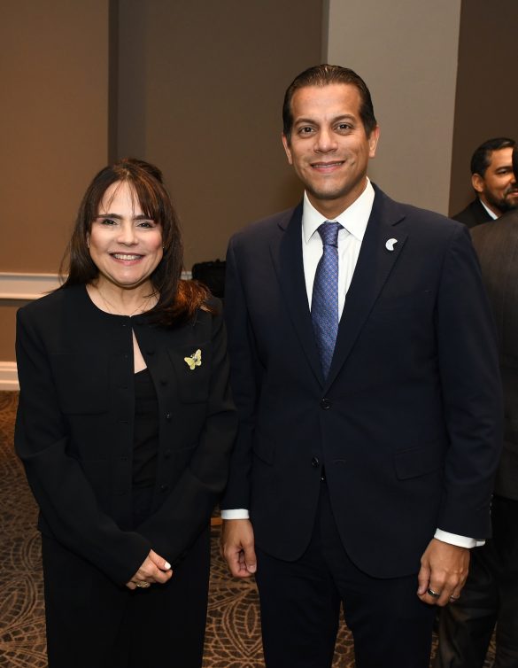 Nina D'Agostini y Franklin Glass