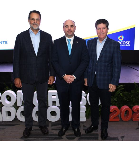 Carlos, Richard y Luis Ros