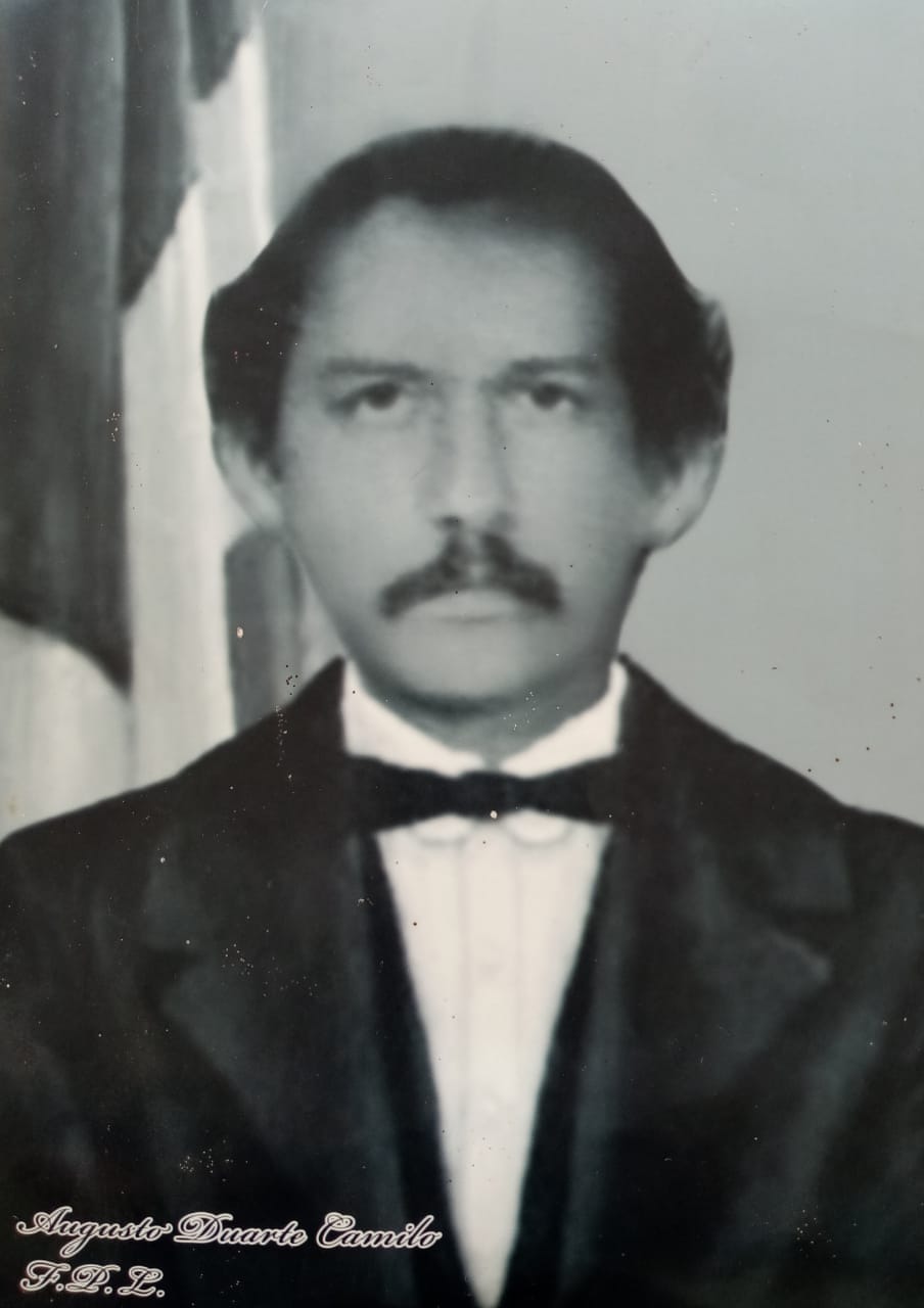 Image default