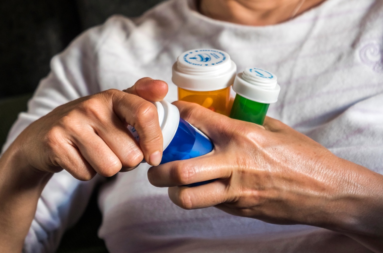 Image default